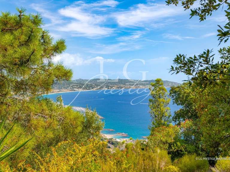 Villa with Sea view Théoule-sur-Mer - 6 bedrooms - 219m²