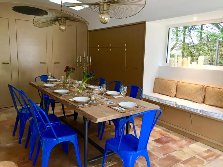 Maison Théziers - 3 chambres - 240m²