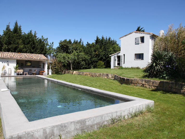 Maison Théziers - 3 chambres - 240m²