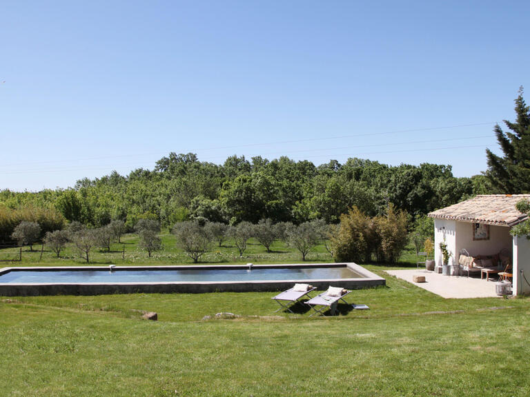 Maison Théziers - 3 chambres - 240m²