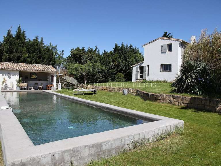 Maison Théziers - 4 chambres - 240m²