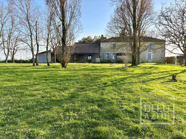 House Thiré - 4 bedrooms