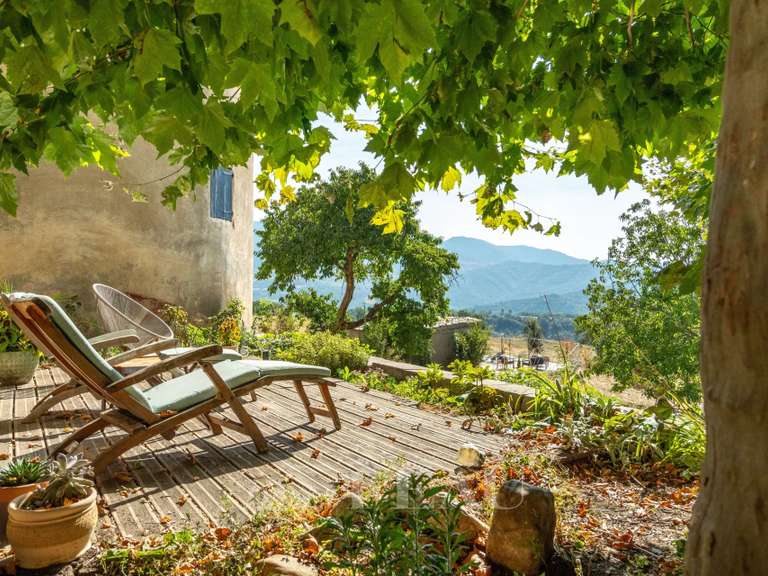 Maison Thoard - 3 chambres - 1500m²