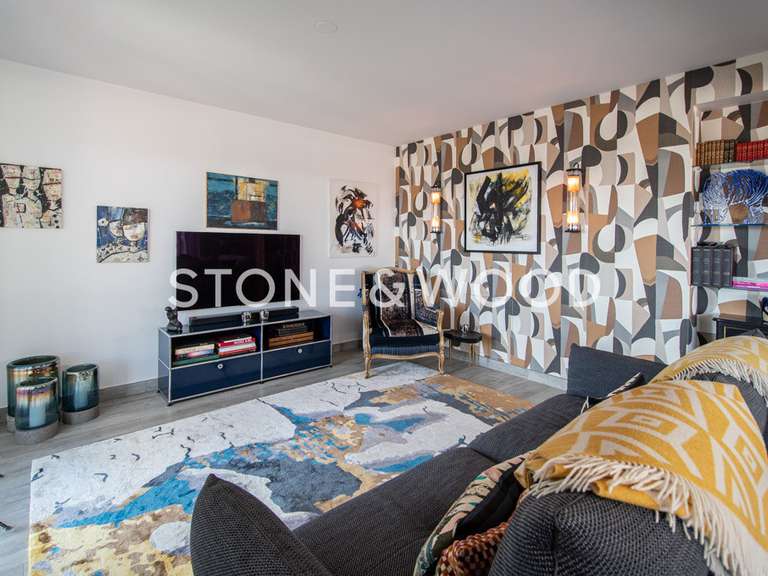 Appartement Thoiry - 3 chambres - 145m²