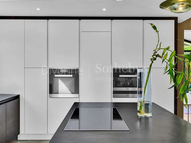 Maison Thoiry - 4 chambres - 281m²