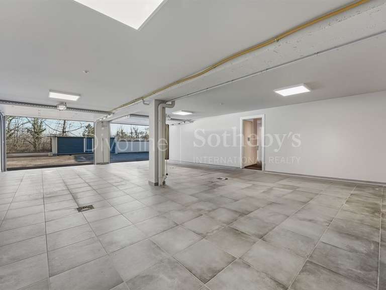 Maison Thoiry - 4 chambres - 230m²