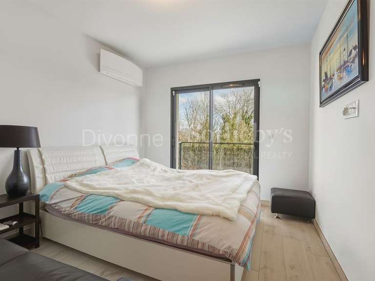 Maison Thoiry - 4 chambres - 298m²