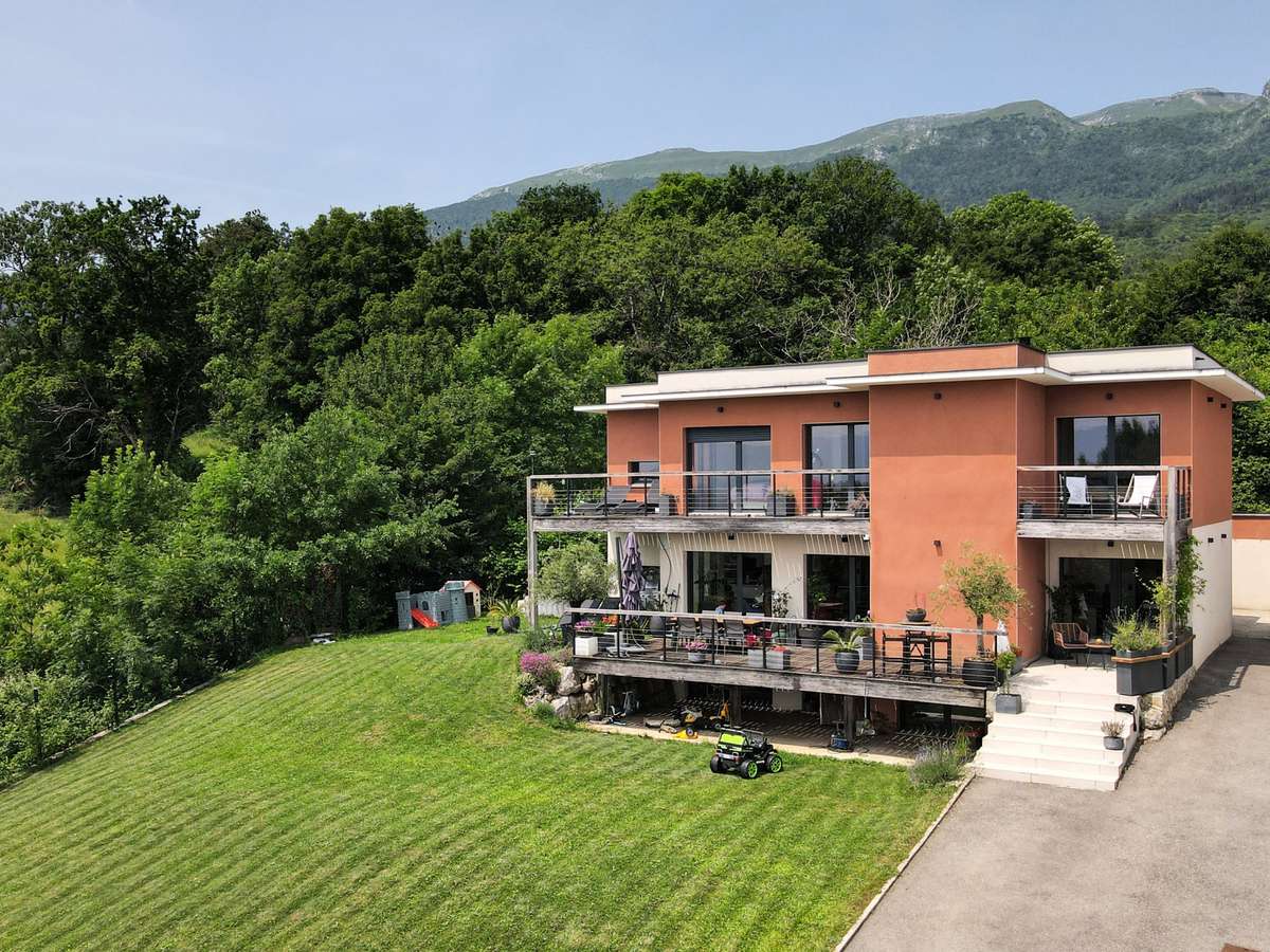 Maison Thoiry