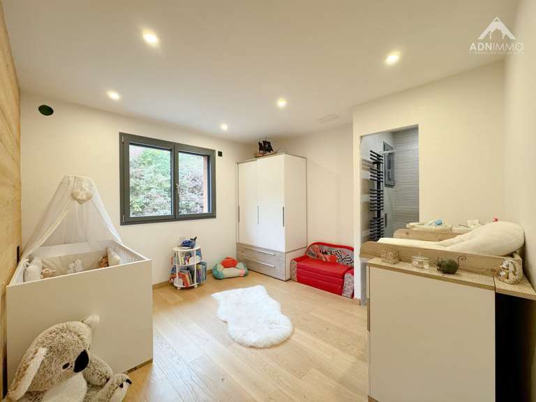 Maison Thoiry - 6 chambres - 375m²