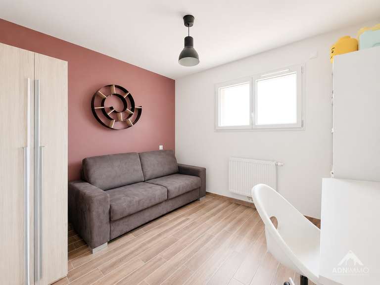 Maison Thoiry - 4 chambres - 130m²