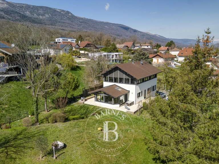 Villa Thoiry - 4 chambres - 281m²