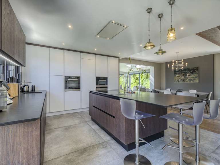 Villa Thoiry - 4 chambres - 281m²