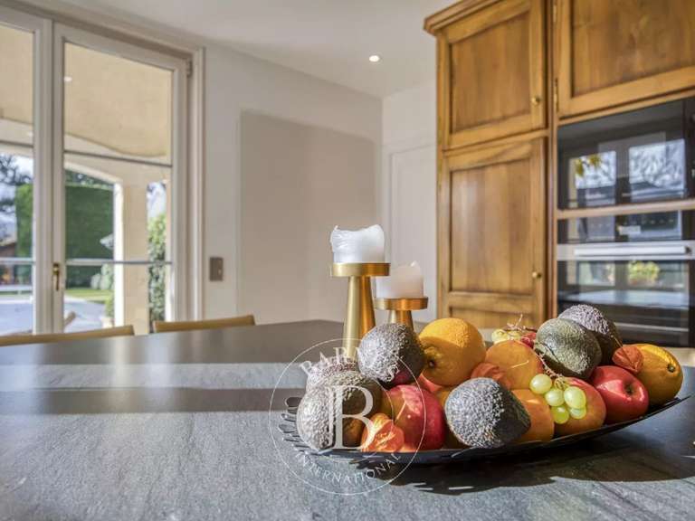 Villa Thoiry - 5 chambres - 260m²