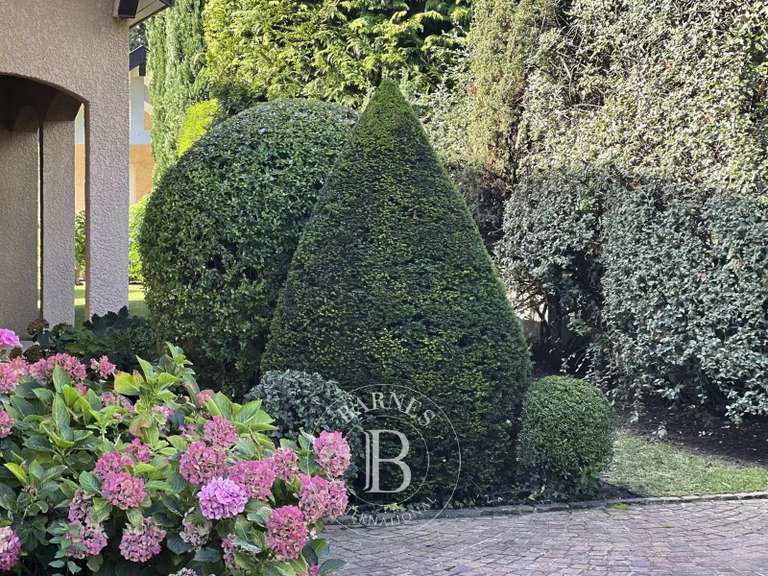 Villa Thoiry - 5 chambres - 260m²