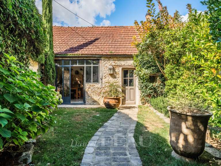 Maison Thoiry - 5 chambres - 226m²