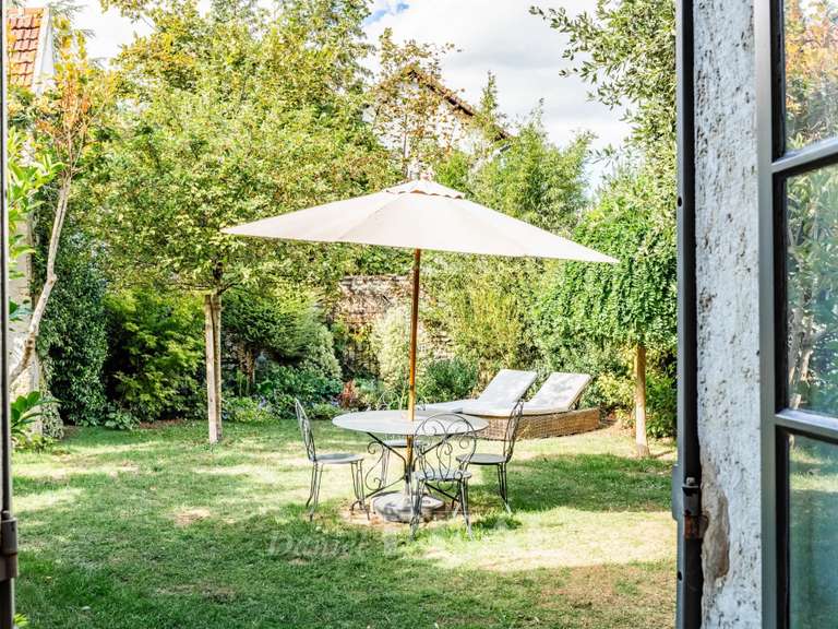 Maison Thoiry - 5 chambres - 226m²