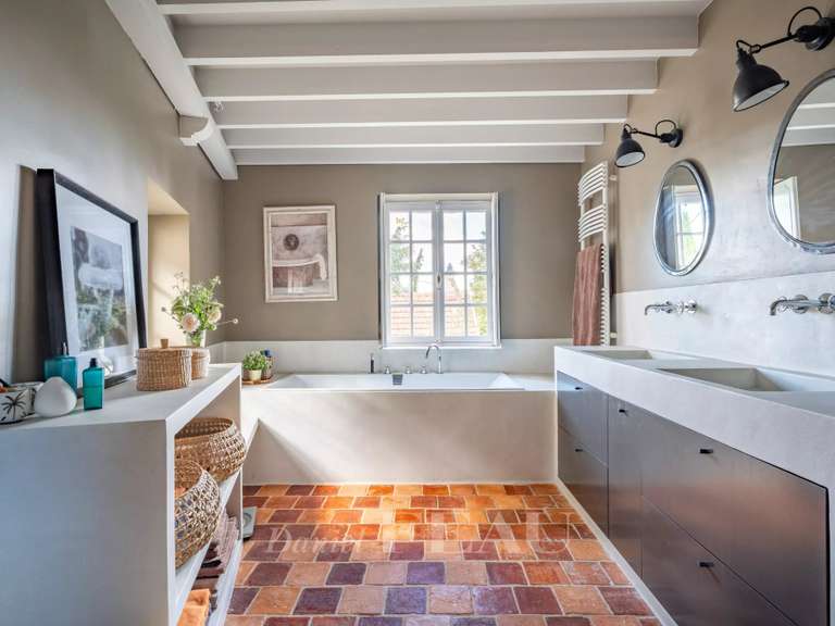 Maison Thoiry - 5 chambres - 226m²