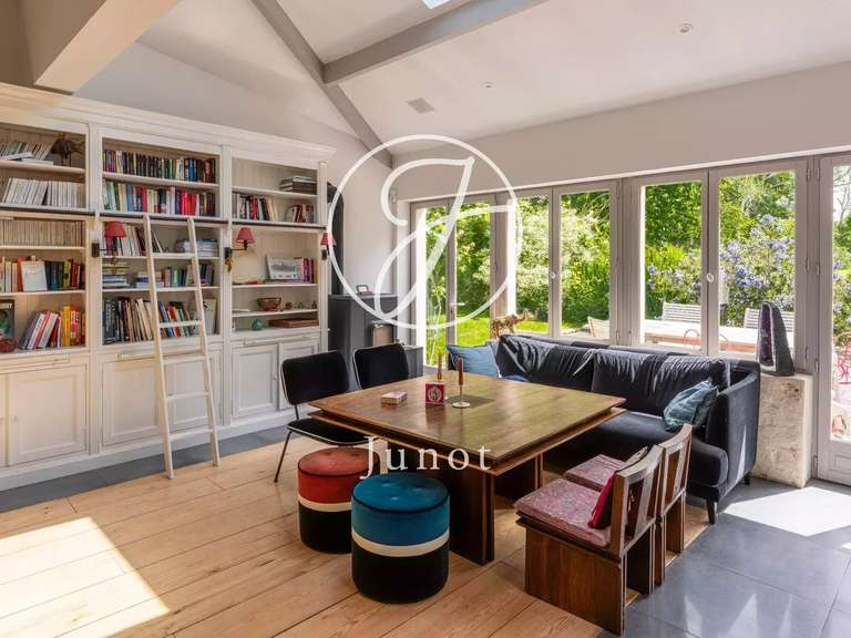 Moulin Thoiry - 12 chambres - 571m²