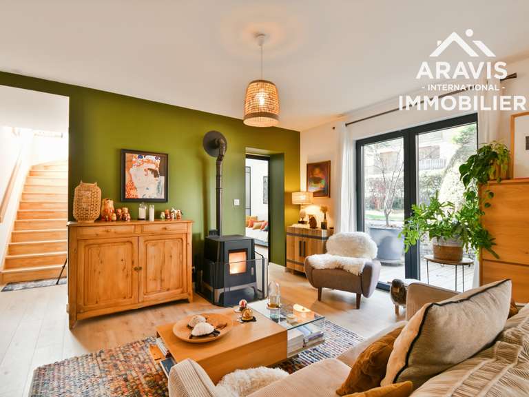 Appartement Thônes - 3 chambres - 107m²