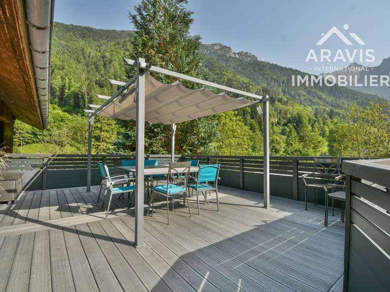 Maison Thônes - 4 chambres - 234m²