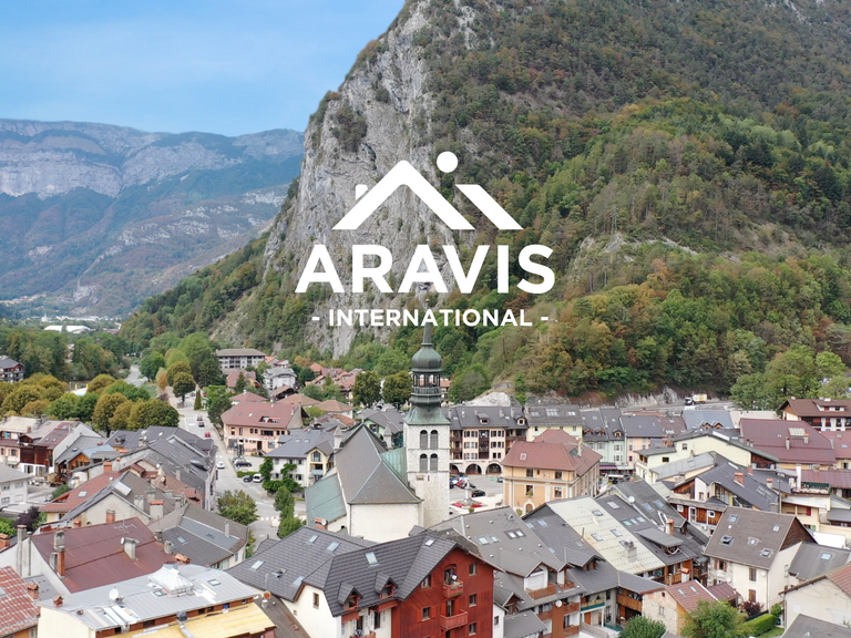 Maison Thônes - 4 chambres - 159m²