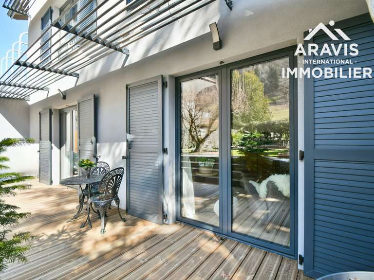 House Thônes - 3 bedrooms - 107m²