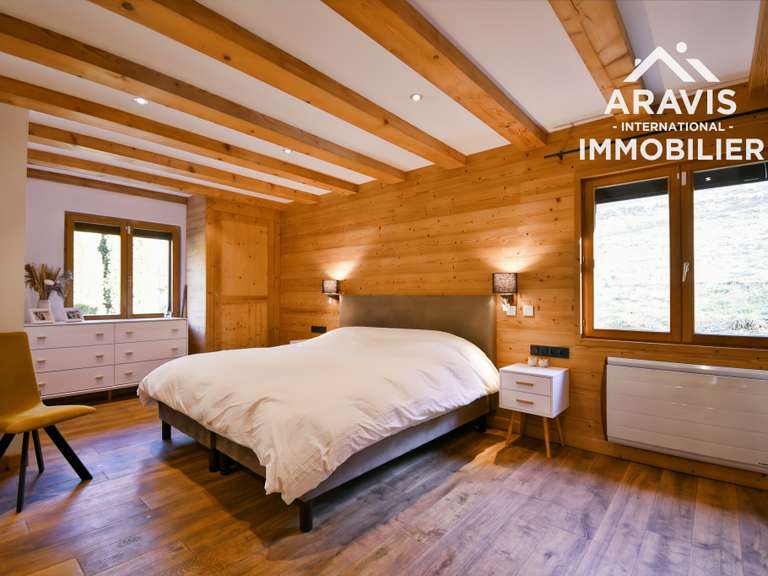 Maison Thônes - 5 chambres - 195m²