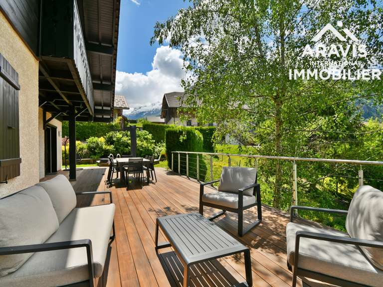 Maison Thônes - 5 chambres - 195m²