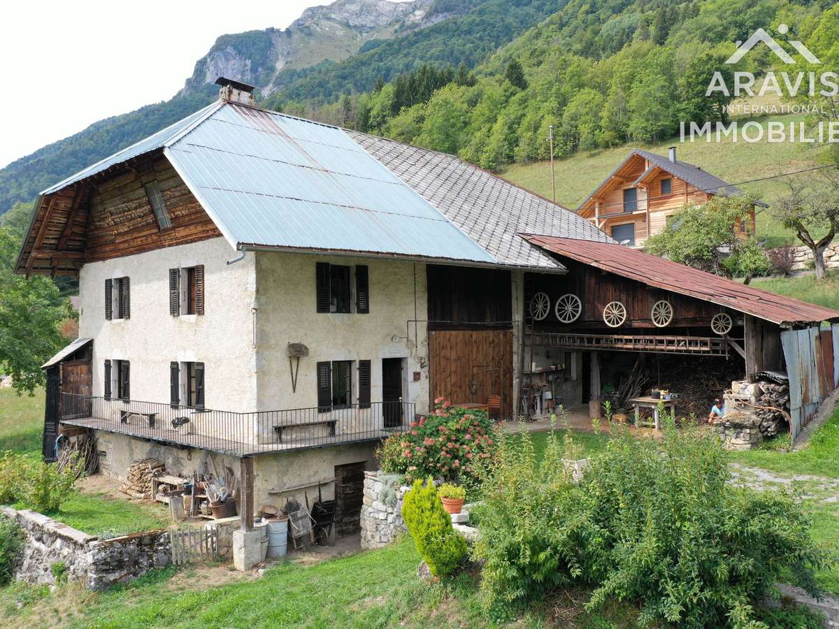 Maison Thônes