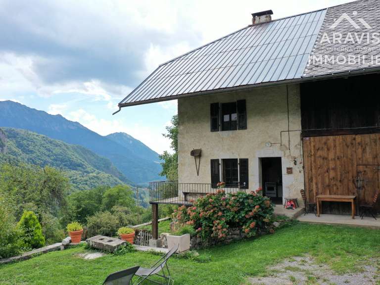 Maison Thônes - 2 chambres - 103m²