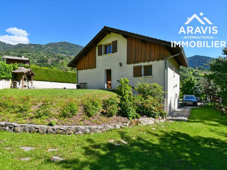 Maison Thônes - 3 chambres - 147m²