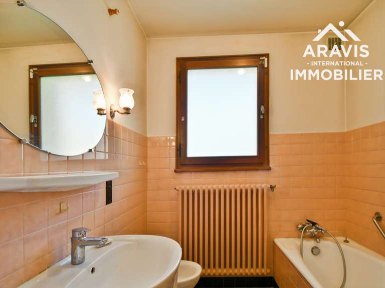 Maison Thônes - 4 chambres - 164m²