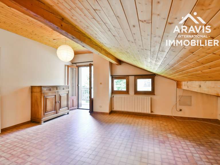 Maison Thônes - 4 chambres - 164m²