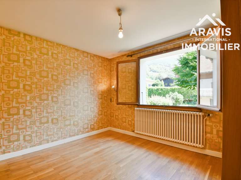 Maison Thônes - 4 chambres - 164m²