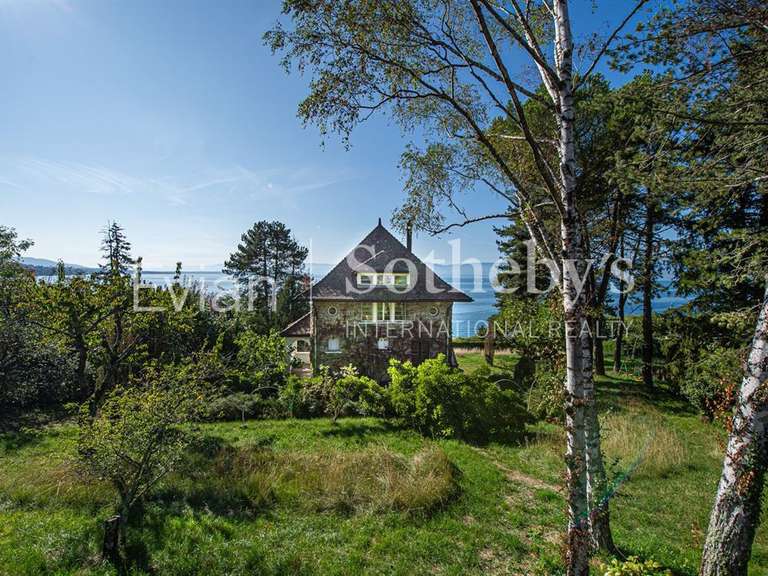 Maison Thonon-les-Bains - 4 chambres - 203m²