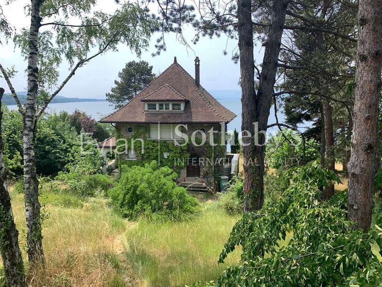 House Thonon-les-Bains - 4 bedrooms - 203m²