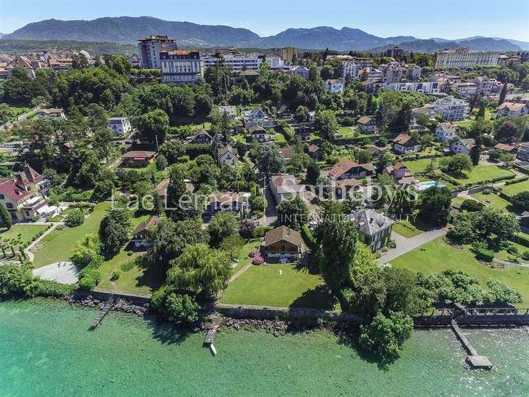 House Thonon-les-Bains - 5 bedrooms - 300m²