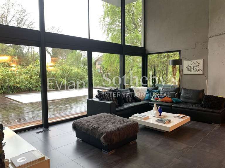 House Thonon-les-Bains - 4 bedrooms - 219m²