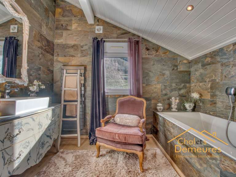 Maison Thonon-les-Bains - 4 chambres - 388m²