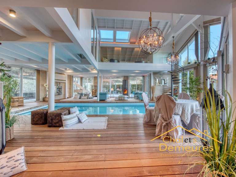 Maison Thonon-les-Bains - 4 chambres - 388m²