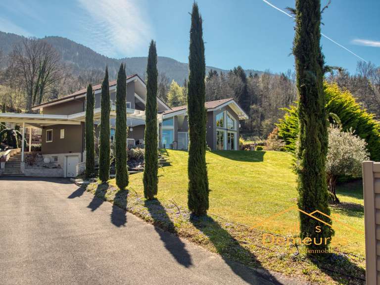 Maison Thonon-les-Bains - 4 chambres - 388m²
