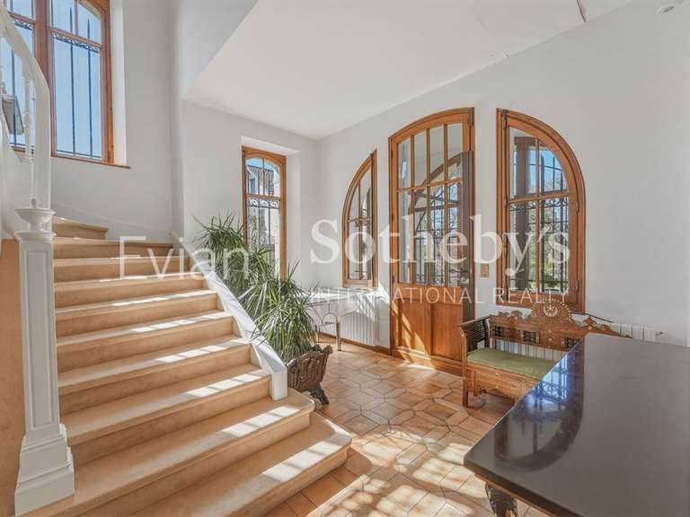 Maison Thonon-les-Bains - 4 chambres - 417m²