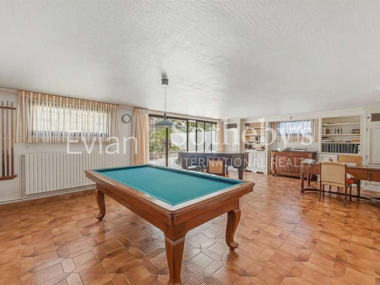 Maison Thonon-les-Bains - 4 chambres - 417m²