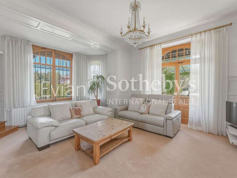 Maison Thonon-les-Bains - 4 chambres - 417m²