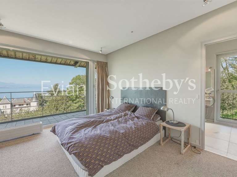 Maison Thonon-les-Bains - 5 chambres - 306m²