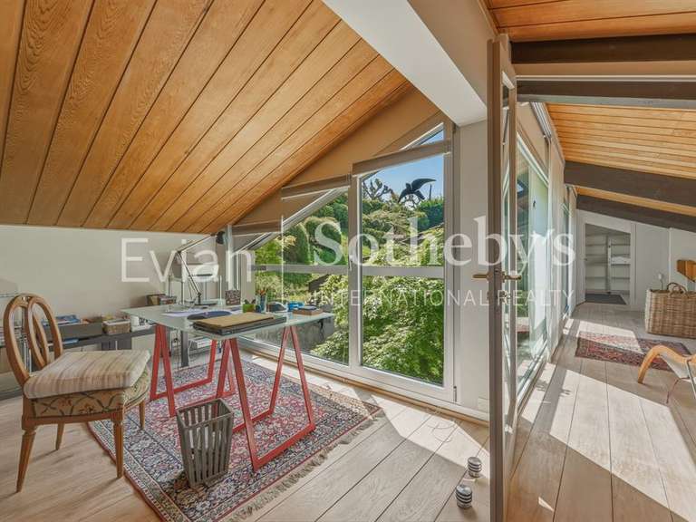 Maison Thonon-les-Bains - 5 chambres - 306m²