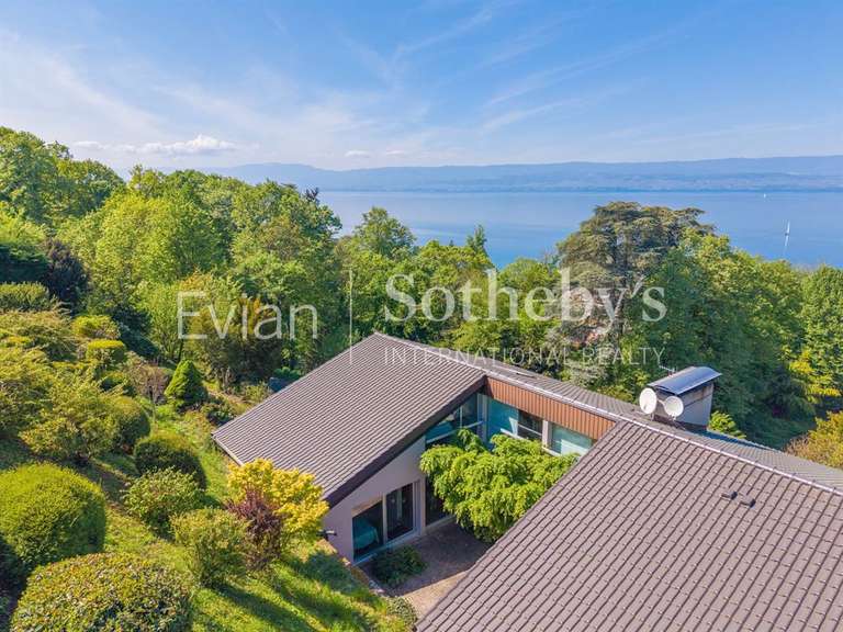 Maison Thonon-les-Bains - 5 chambres - 306m²