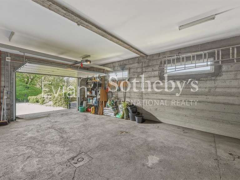 Maison Thonon-les-Bains - 5 chambres - 306m²