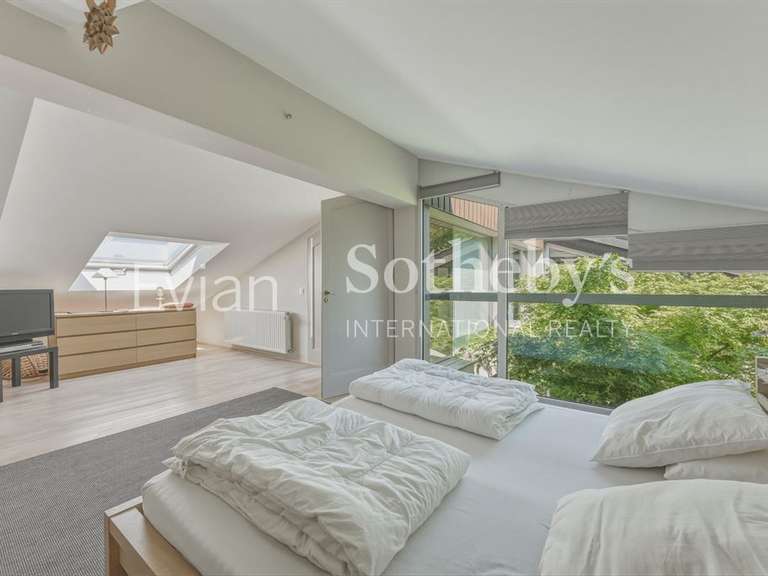 Maison Thonon-les-Bains - 5 chambres - 306m²