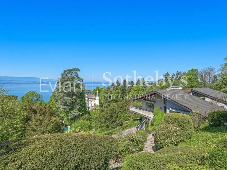 Maison Thonon-les-Bains - 5 chambres - 306m²